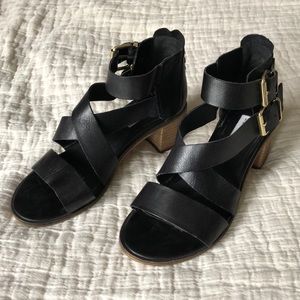 Steve Madden black strap sandals
